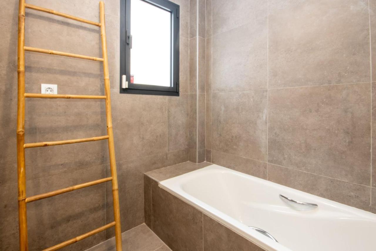 Luxury Apartment Stunning Seaview Bs 3104 Манільва Екстер'єр фото