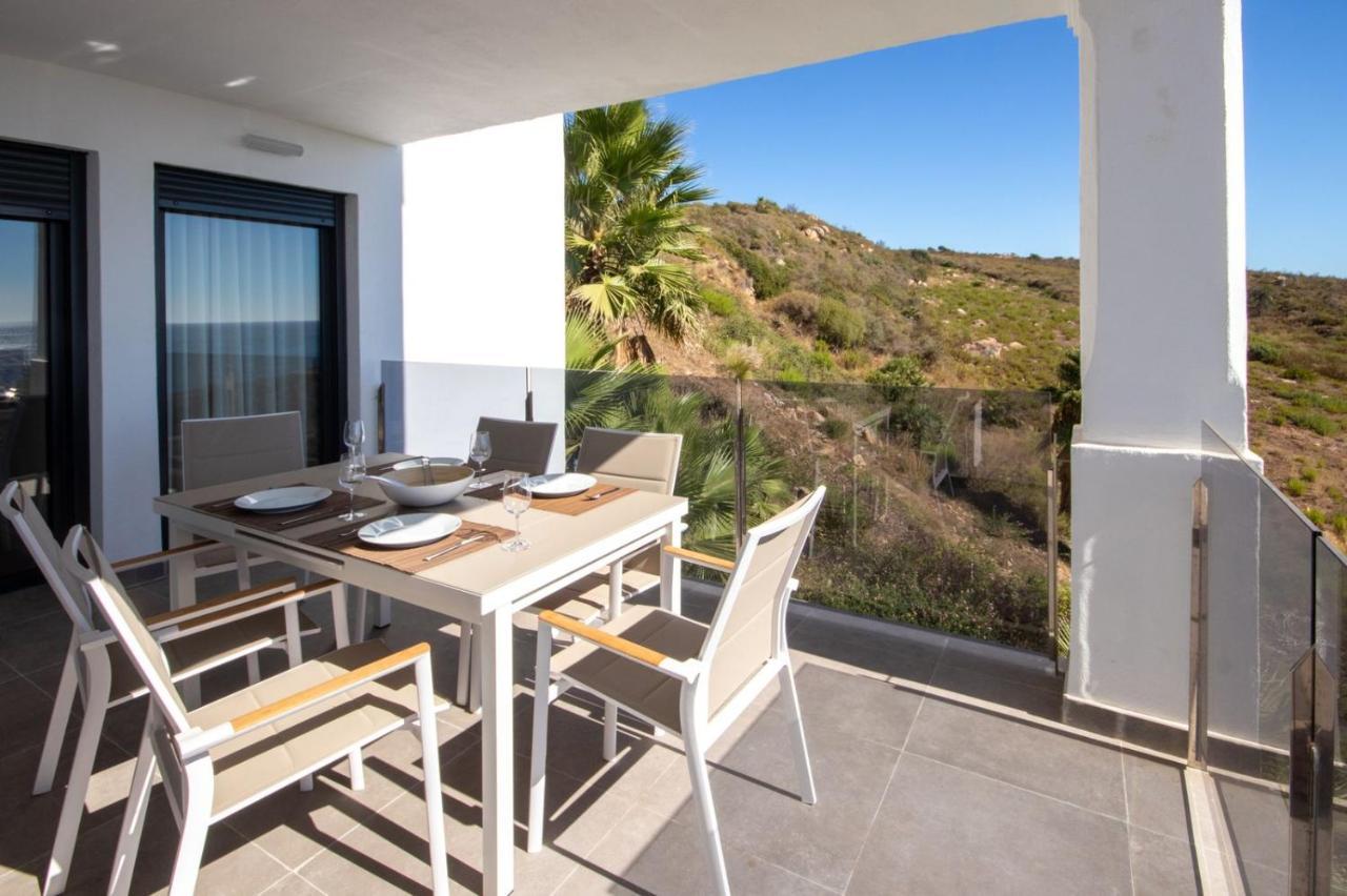 Luxury Apartment Stunning Seaview Bs 3104 Манільва Екстер'єр фото